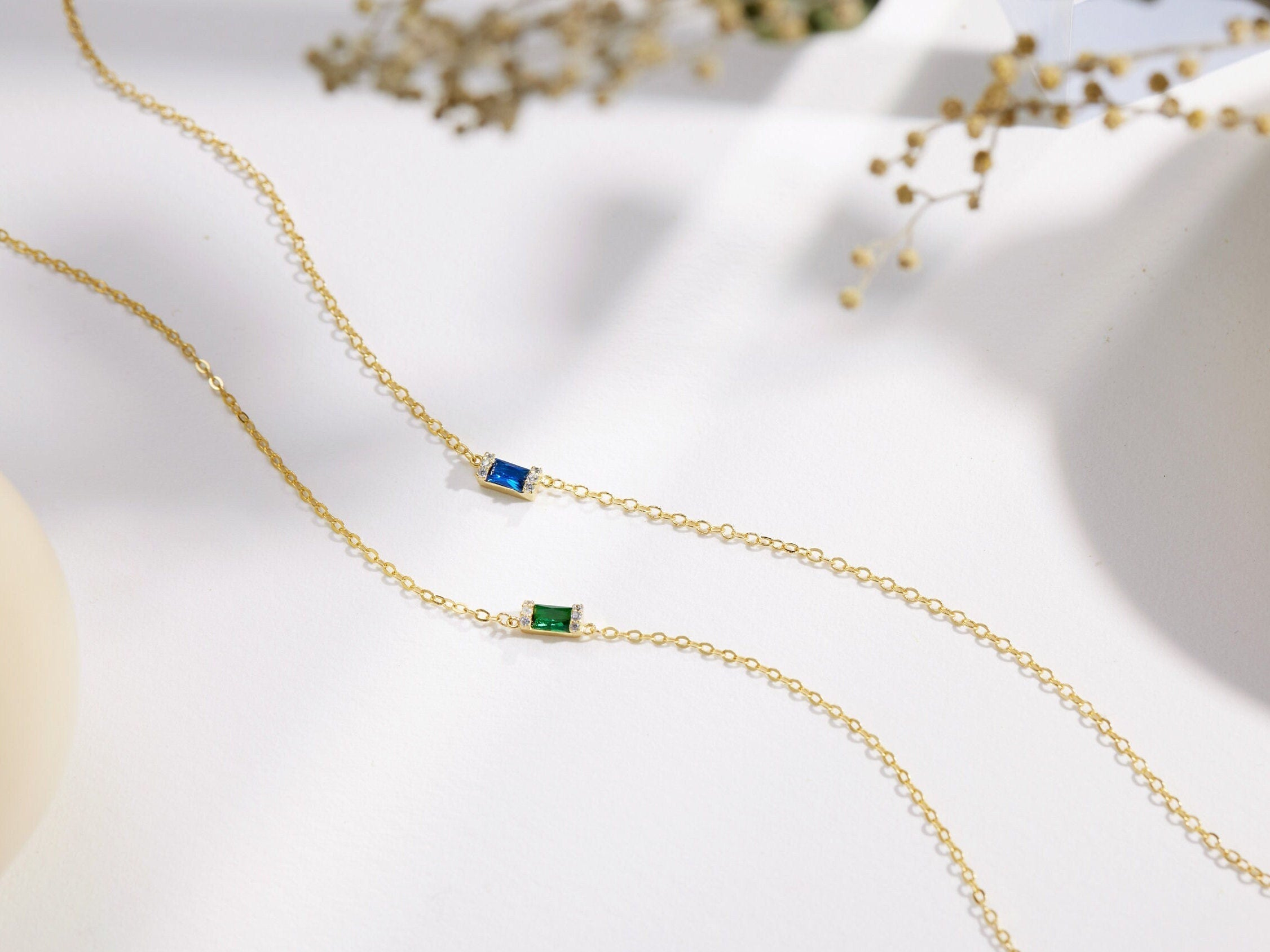 Baguette Birthstone Emerald Necklace-Birthstone Necklace-EcoPhilia