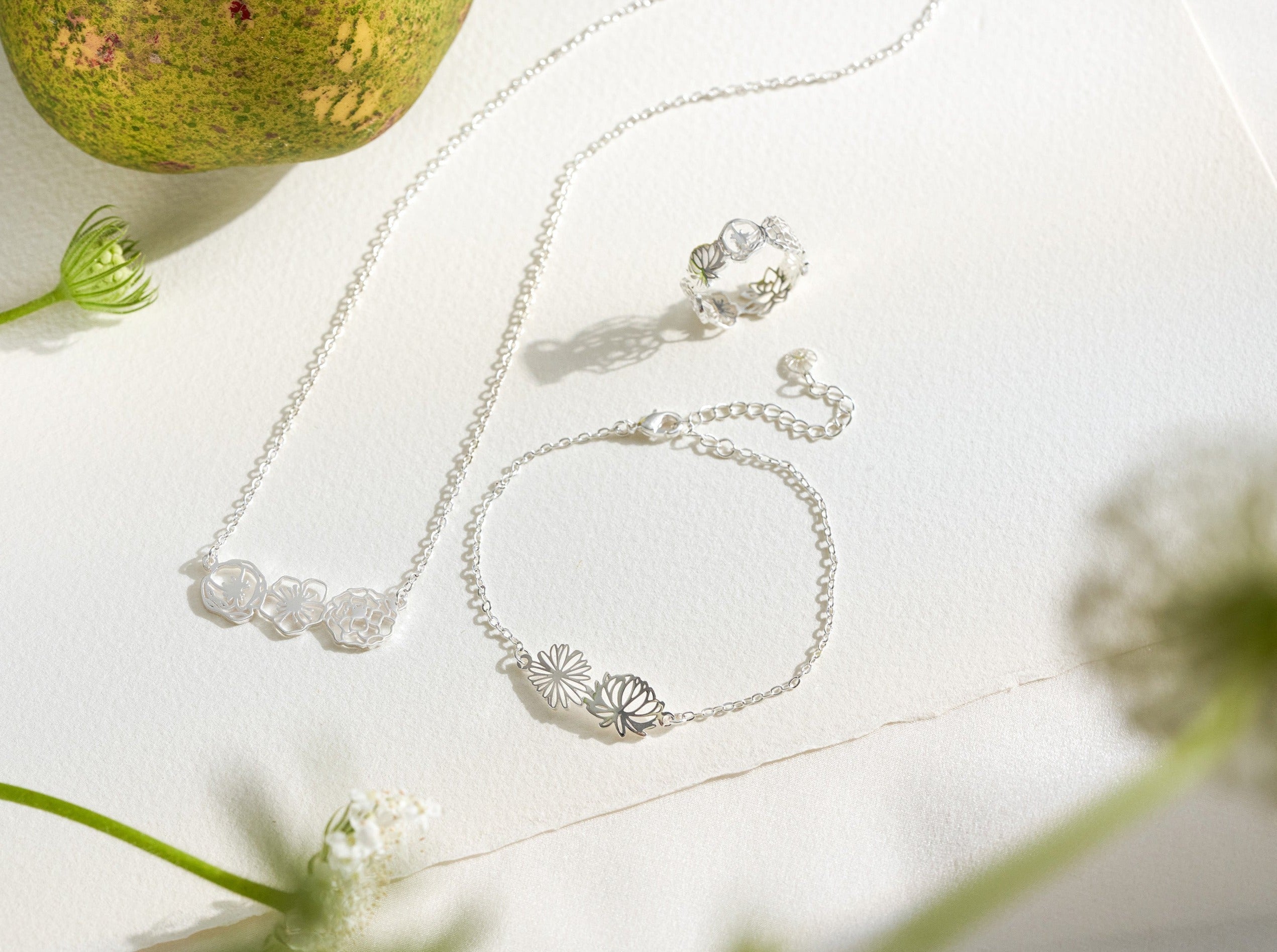 Birth Flower Combination Bar Necklace-Jewelry > Necklaces > Monogram & Name Necklaces-EcoPhilia