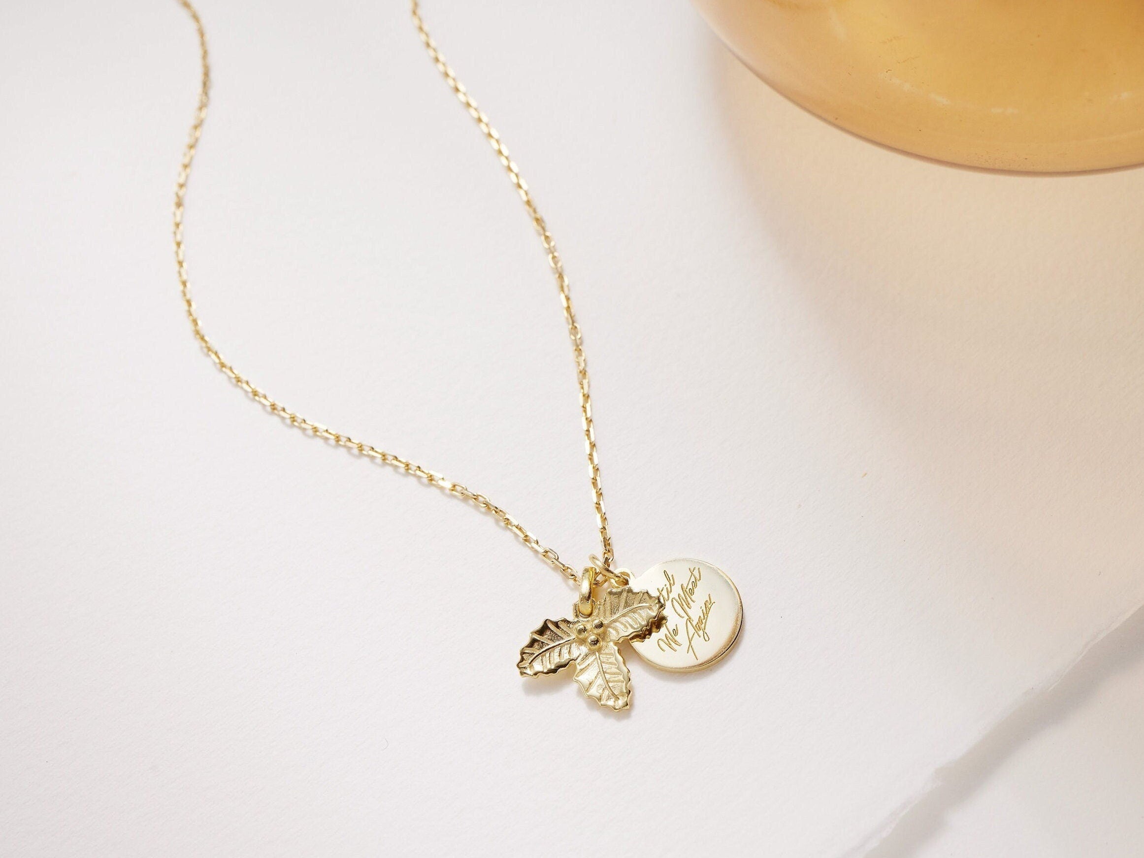 December Holly Birth Flower Necklace-gold holly necklace-EcoPhilia