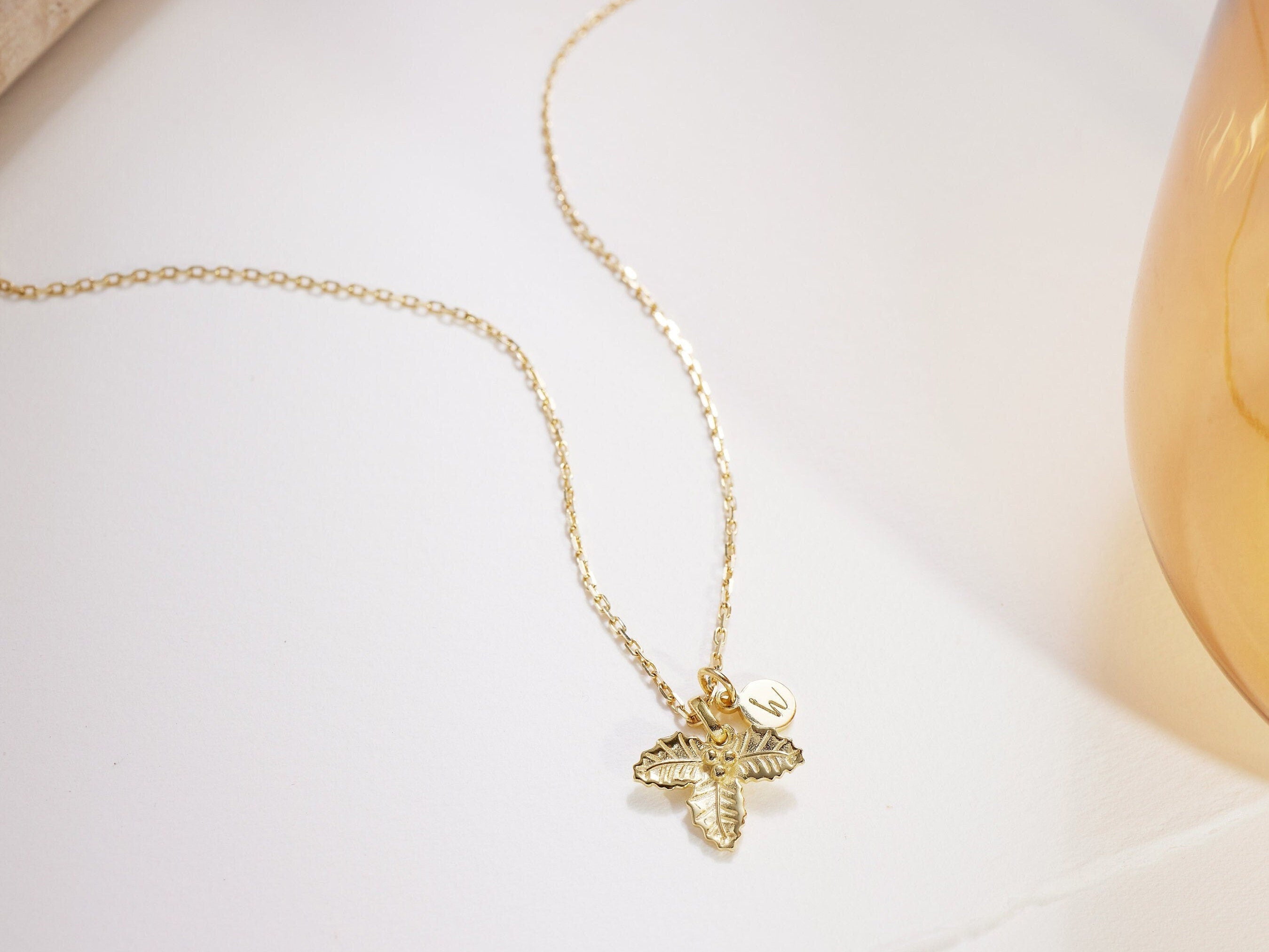 December Holly Birth Flower Necklace-gold holly necklace-EcoPhilia