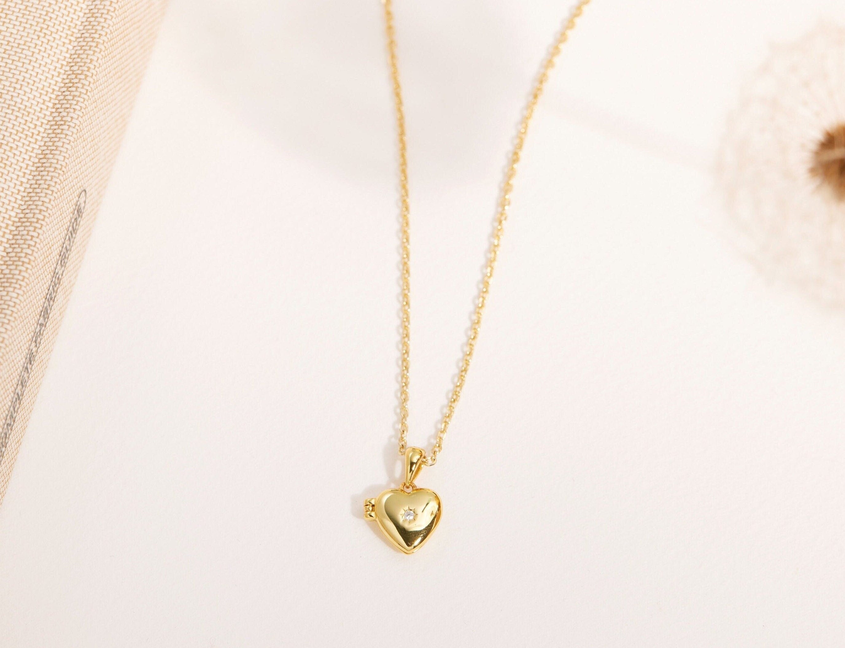 Northern Star Heart Locket Necklace-Northern Star Heart Locket Necklace-EcoPhilia