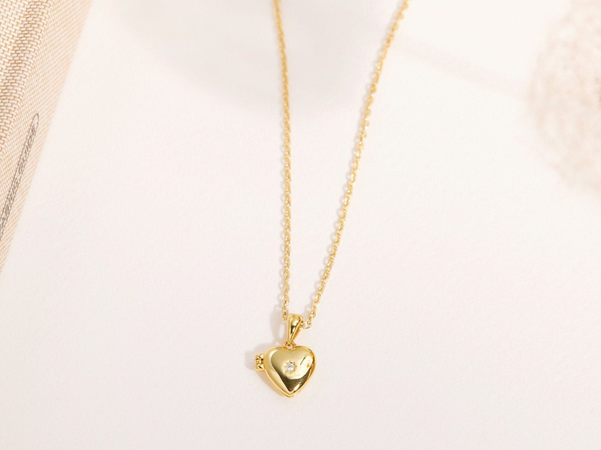 Northern Star Heart Locket Necklace-Northern Star Heart Locket Necklace-EcoPhilia